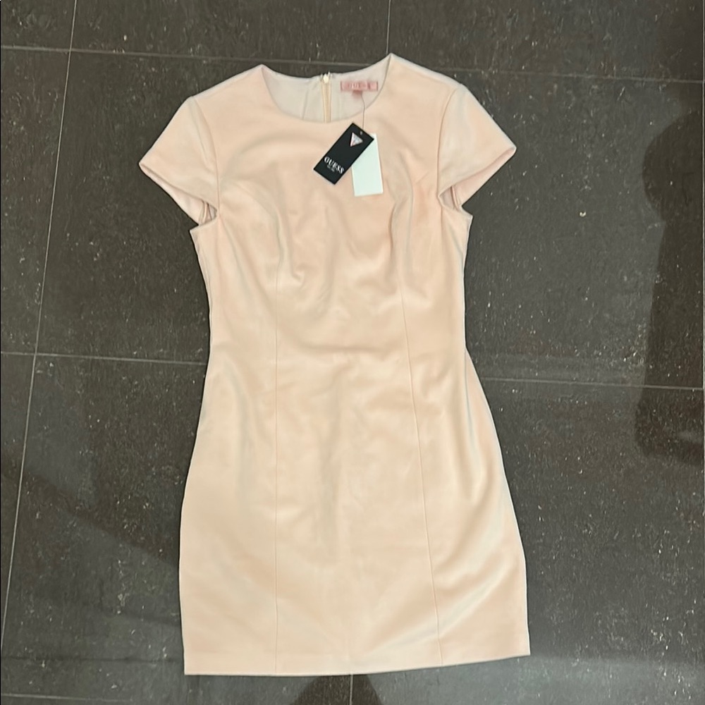 GUESS Elegant Pink Cap Sleeve Dress